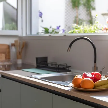 Casa Lima - Spacious Souterrain Close To The Διαμέρισμα